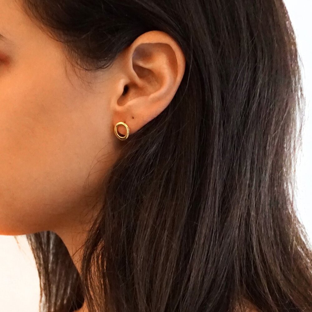 14k gold plated sterling silver open circle stud